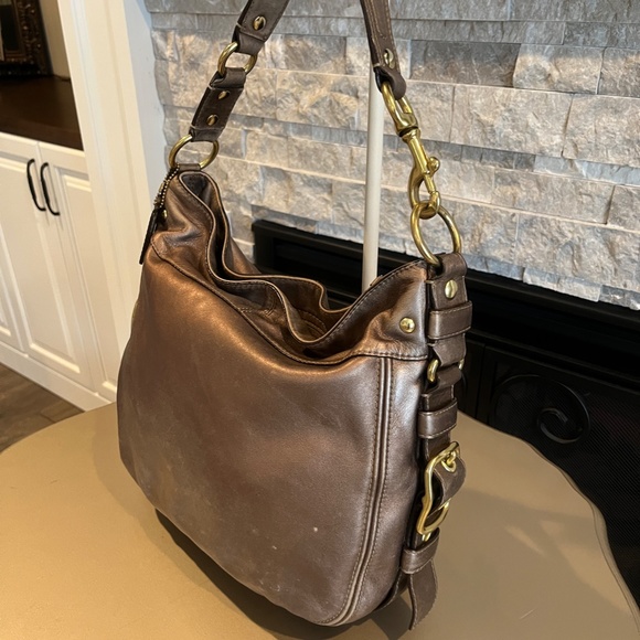 Vintage Coach Zoe Purse Shoulder Bag with Dustbag - Picture 6 of 16